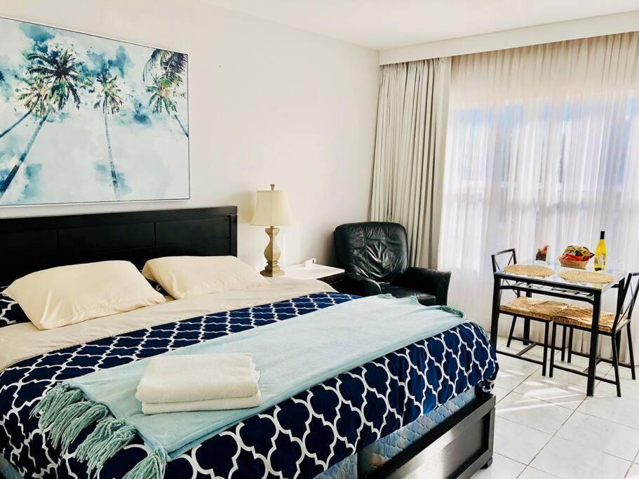 Apartment Right On The Beach! 마이애미 비치 외부 사진